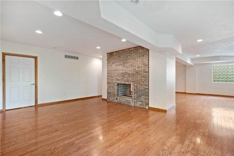 1009 Hunt Club Ct, Export, PA 15632 photo 32