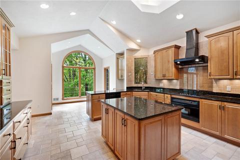 1009 Hunt Club Ct, Export, PA 15632 photo 11