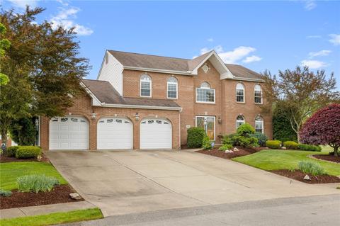 121 Shady Oak Dr, Cranberry Township, PA 16066