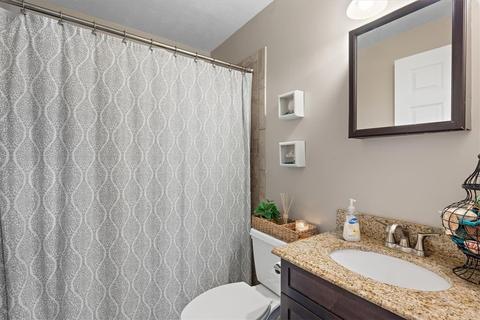 14150 Wayne Dr, Irwin, PA 15642 photo 17