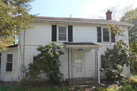 19 Cherry St, Brookville, PA 15825