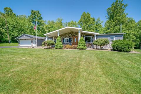 101 Penn Pitt Dr, Greensboro, PA 15338