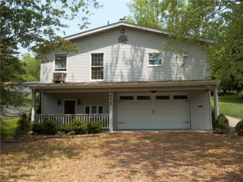 2549 Lah, Gibsonia, PA 15044
