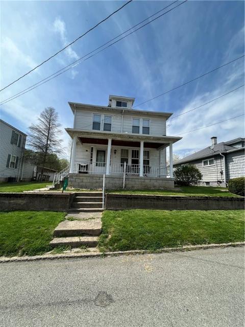 10 Vankirk St, Republic, PA 15475