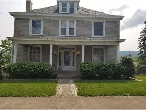 69 Charles St, Uniontown, PA 15401