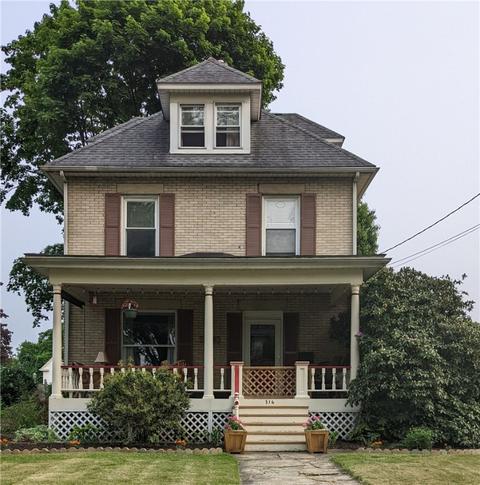 316 Woodland Ave, Grove City, PA 16127