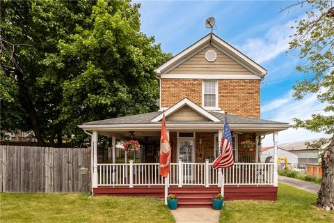 208 37th Street Ext, West Mayfield, PA 15010