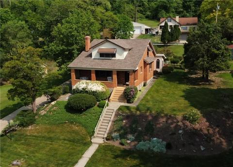 25 Elmwood Rd, Shaler, PA 15209