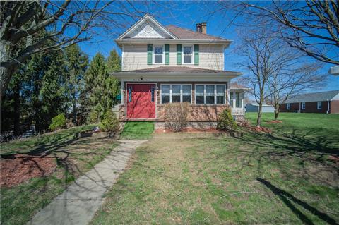 3007 Heights Rd, Aliquippa, PA 15001