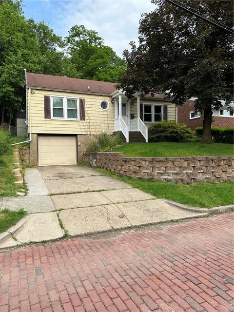 33 Union Ave, Crafton, PA 15205