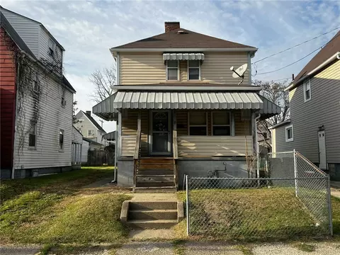 1708 Main St, Aliquippa, PA 15001