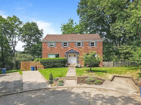 5623 Maple Heights Ct, Shadyside, PA 15232