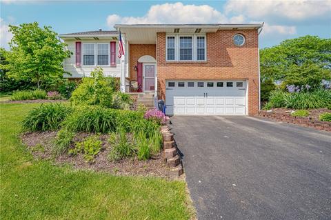 55 Lo Bell Dr, Washington, PA 15301