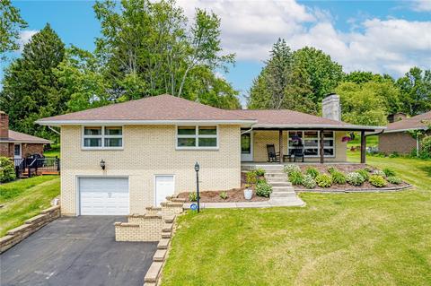 11471 Mckee Rd, North Huntingdon, PA 15642