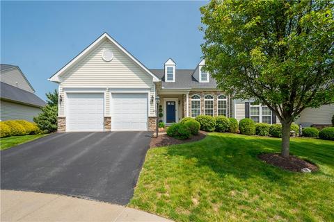 5760 Montville Dr, South Fayette, PA 15057