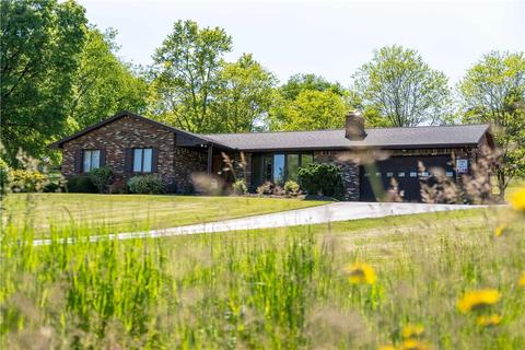 125 Walker Ln, West Newton, PA 15089