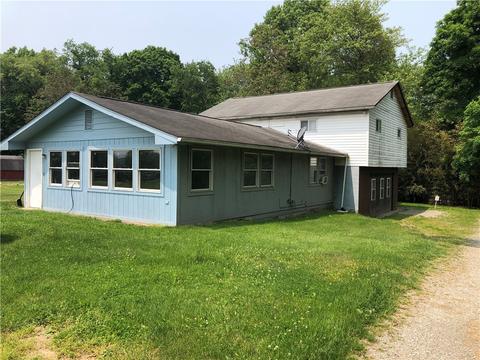 1209 Greensburg Pike, West Newton, PA 15089