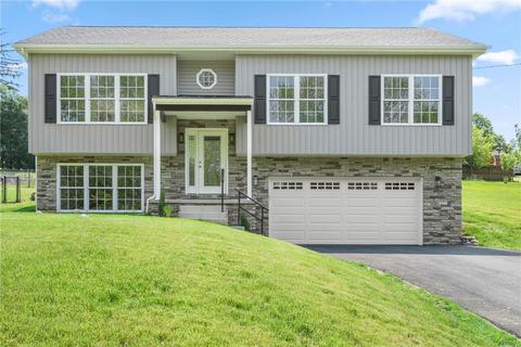 961 Whitehead Ln, North Huntingdon, PA 15642