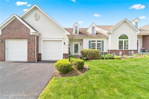 2003 Overlook Ct, North Strabane, PA 15317