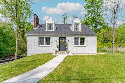 951 Stotler Rd, Penn Hills, PA 15235