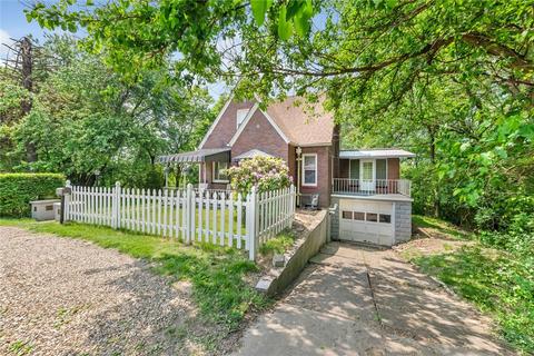 513 Stephen St, Ambridge, PA 15003