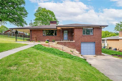 12200 Adams Dr, North Huntingdon, PA 15642