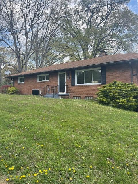 3307 Windgate Dr, Murrysville, PA 15668
