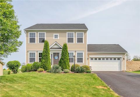 184 Hunting Ridge Dr, Greensburg, PA 15601