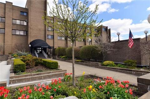 1000 Grandview Ave #804, Pittsburgh, PA 15211