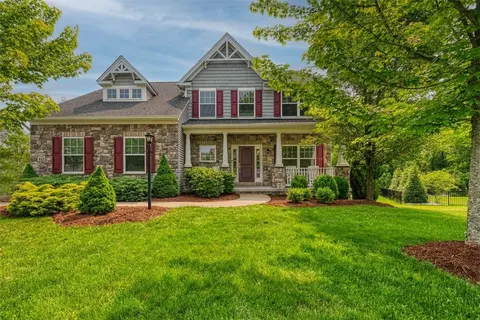 112 Raintree Ln, Sewickley, PA 15143
