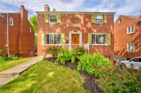 719 Kewanna, Pittsburgh, PA 15234