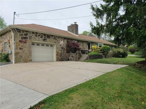 13861 Ridge Rd, North Huntingdon, PA 15642