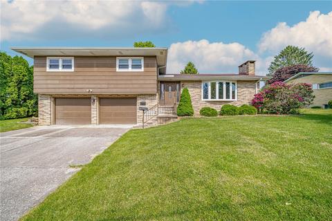 438 Girard St, Johnstown, PA 15905