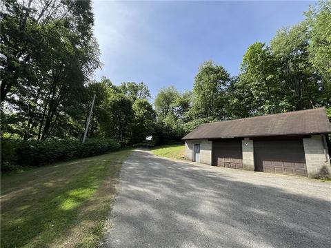 1149 School Rd, Apollo, PA 15613 photo 3