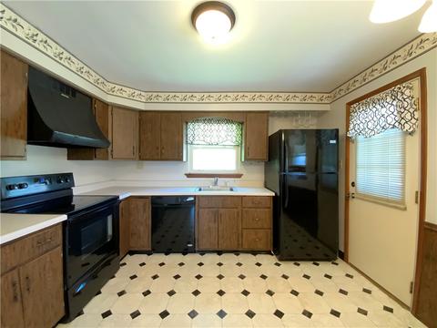 481 Oregon Ave, Rochester, PA 15074 photo 8