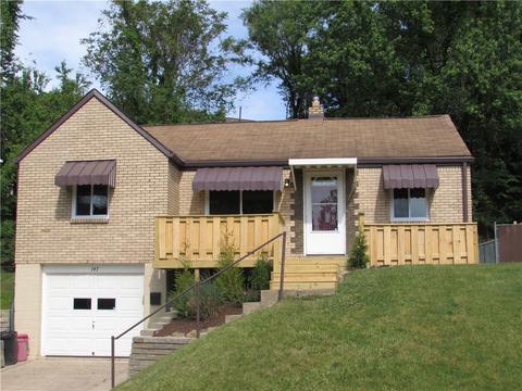 147 Briarwood Dr, Pittsburgh, PA 15235