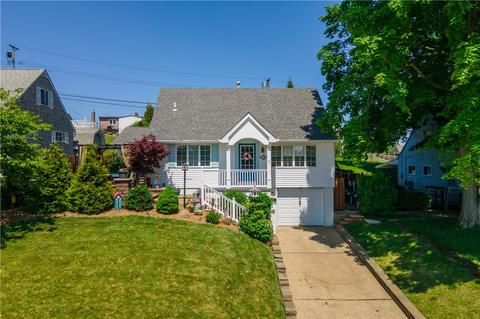 169 Revere Dr, Pleasant Hills, PA 15236