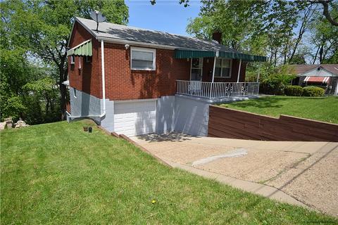 841 Oak St, West Mifflin, PA 15122