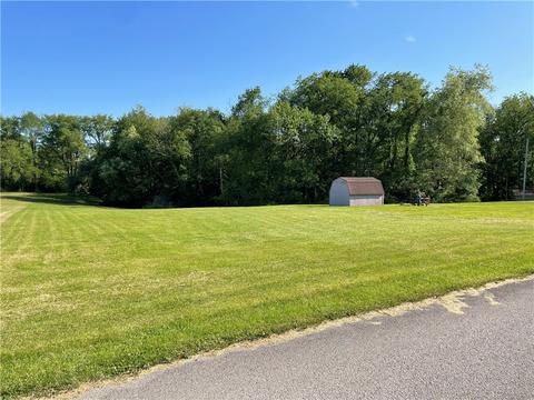 317 Saltwork St, Elderton, PA 15736 photo 4