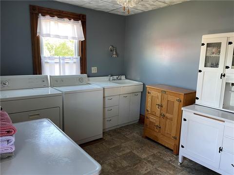 317 Saltwork St, Elderton, PA 15736 photo 12