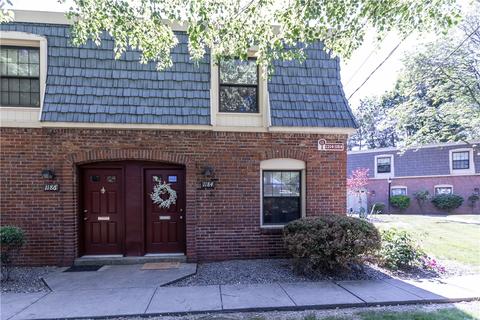 1184 Pennsbury Blvd, Pittsburgh, PA 15205