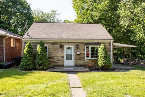 120 Shaw St, Aliquippa, PA 15001