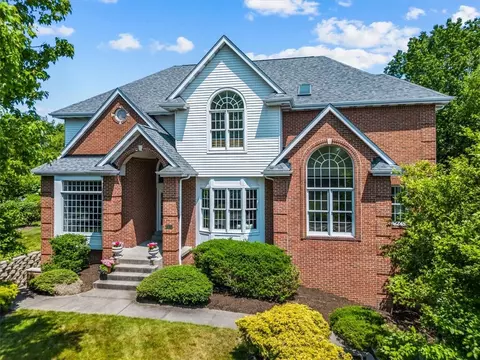 2510 Matterhorn Dr, Wexford, PA 15090
