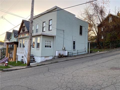 900 900 12 2nd St, Mckees Rocks, PA 15136