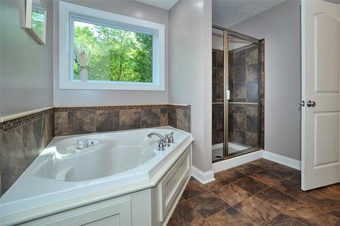 120 Chambers Dr, Monaca, PA 15061 photo 14