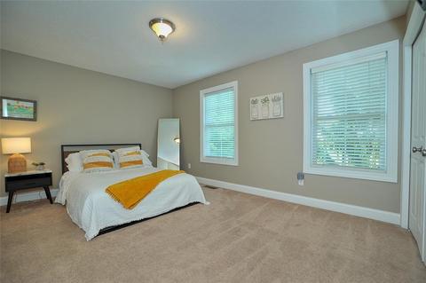120 Chambers Dr, Monaca, PA 15061 photo 16