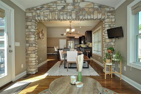 120 Chambers Dr, Monaca, PA 15061 photo 12