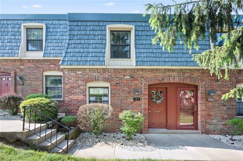 141 Community Ct, Pittsburgh, PA 15205