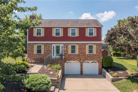1030 Piney Ridge Dr, South Park, PA 15129
