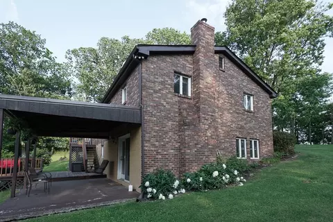 329 Joe Cain Rd, Bulger, PA 15019